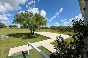 168 Weeping Willow Rd, Victoria, TX 77904 - Photo 24