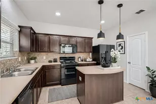 427 Unicorn Ranch, San Antonio, TX 78245 - Photo 6