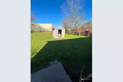436 Illinois Street, Bloomington, TX 77951 - Photo 4
