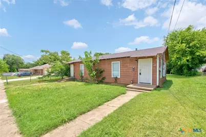 422 W Green Avenue, Killeen, TX 76541 - Photo 1