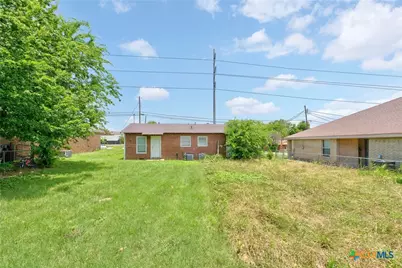 422 W Green Avenue, Killeen, TX 76541 - Photo 10