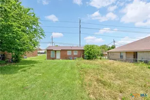 422 W Green Ave, Killeen, TX 76541 - Photo 10