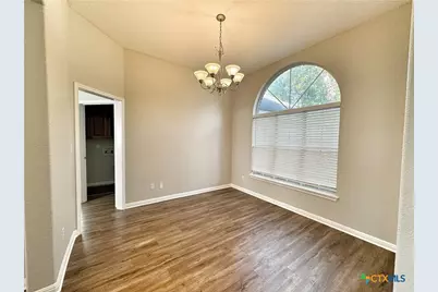 521 Woodlake Drive, Mcqueeney, TX 78123 - Photo 4