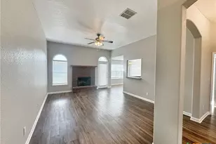 521 Woodlake Dr, Mcqueeney, TX 78123 - Photo 30