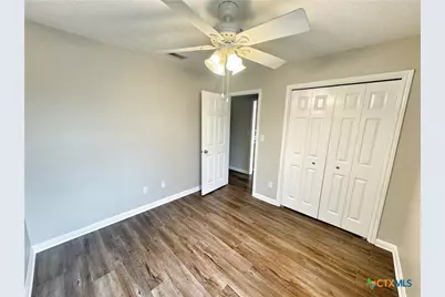 521 Woodlake Drive, Mcqueeney, TX 78123 - Photo 12