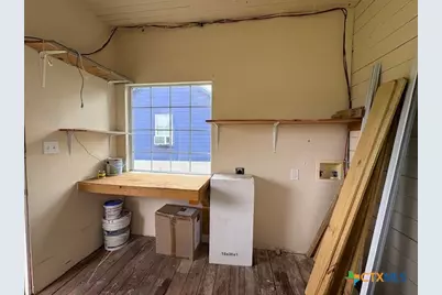1017 W Nueces Street, Victoria, TX 77901 - Photo 18