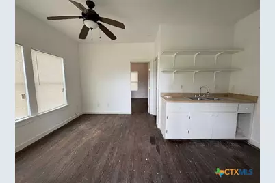 1017 W Nueces Street, Victoria, TX 77901 - Photo 20