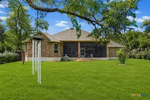 575 Solms Forest, New Braunfels, TX 78132 - Photo 4