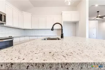 8501 James Herring's Way, Killeen, TX 76542 - Photo 10