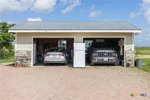 18108 Werchan Ln, Coupland, TX 78615 - Photo 38