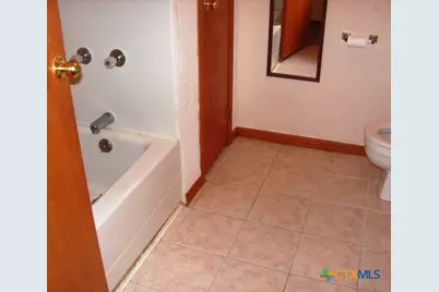 716 Persimmon Pass, Fischer, TX 78623 - Photo 14