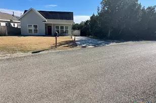 1220 Diamondhead Dr, Canyon Lake, TX 78133 - Photo 2