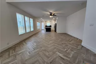 1047 Lime Gruene, New Braunfels, TX 78130 - Photo 4