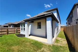 1047 Lime Gruene, New Braunfels, TX 78130 - Photo 32