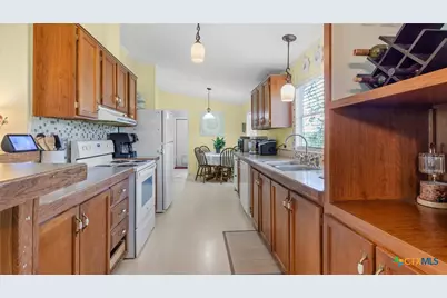 164 Oak Cove, San Marcos, TX 78666 - Photo 10