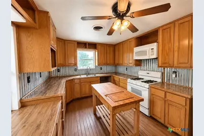 2301 Post Oak Avenue, Copperas Cove, TX 76522 - Photo 4