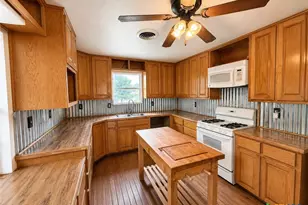 2301 Post Oak Ave, Copperas Cove, TX 76522 - Photo 4