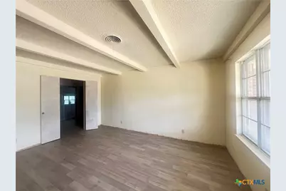 2316 Zephyr Road, Killeen, TX 76543 - Photo 6