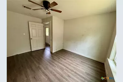 708 Sheffield Avenue, Llano, TX 78643 - Photo 8