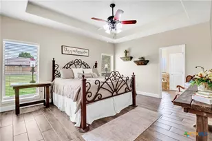 1446 Emily Ln, Seguin, TX 78155 - Photo 20