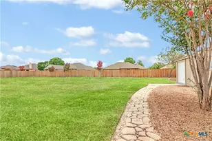 1446 Emily Ln, Seguin, TX 78155 - Photo 36