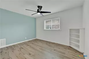 608 Creek Dr, New Braunfels, TX 78130 - Photo 18