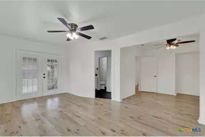 608 Creek Drive, New Braunfels, TX 78130 - Photo 22