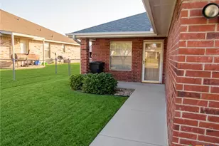 2808 Edgefield St, Killeen, TX 76549 - Photo 2