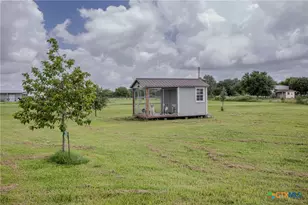 36 Mdw Crk Dr, Inez, TX 77968 - Photo 34