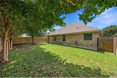 328 Lightcliff Street, Hutto, TX 78634 - Photo 36