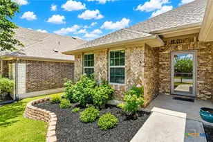328 Lightcliff St, Hutto, TX 78634 - Photo 4