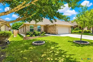 328 Lightcliff St, Hutto, TX 78634 - Photo 2