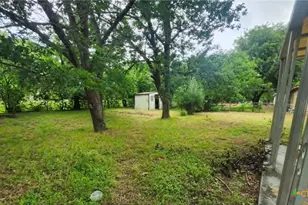 801 S 11th St, Copperas Cove, TX 76522 - Photo 10