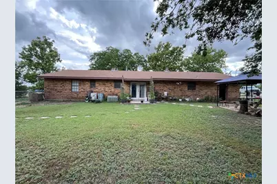 501 S 6th Street, Lometa, TX 76853 - Photo 6