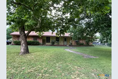 501 S 6th Street, Lometa, TX 76853 - Photo 1