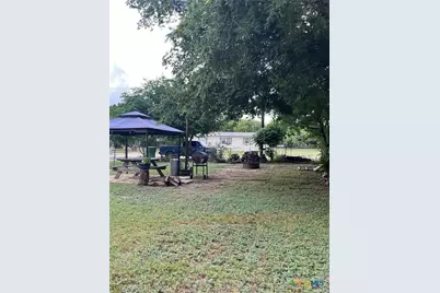 501 S 6th Street, Lometa, TX 76853 - Photo 8