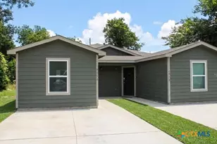 405 N 10th St, Temple, TX 76501 - Photo 1