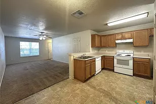 402 Veterans Ave, Copperas Cove, TX 76522 - Photo 2