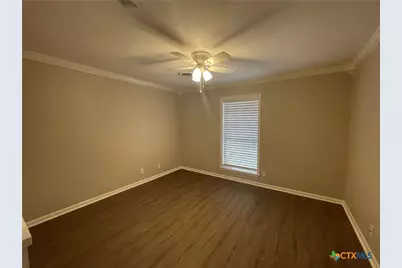 101 Rio Vista Drive, Victoria, TX 77904 - Photo 8