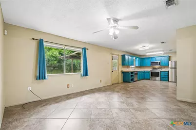 912 Edwards Street, Copperas Cove, TX 76522 - Photo 8