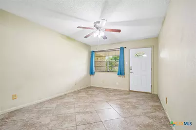 912 Edwards Street, Copperas Cove, TX 76522 - Photo 4