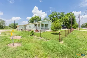 7 River St, Prairie Lea, TX 78661 - Photo 30