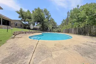 1802 Forest Hills Dr, Harker Heights, TX 76548 - Photo 4