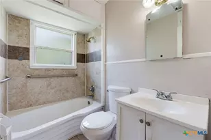 212 S 26th St, Temple, TX 76501 - Photo 12