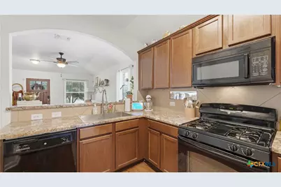 491 Magnolia Wind, New Braunfels, TX 78130 - Photo 16