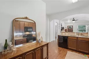 491 Magnolia Wind, New Braunfels, TX 78130 - Photo 18