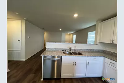 760 Heartseed, New Braunfels, TX 78130 - Photo 6