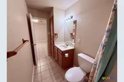 1035 Helen Drive #B, New Braunfels, TX 78130 - Photo 8