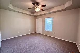 1035 Helen Dr, New Braunfels, TX 78130 - Photo 12