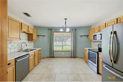 903 Summit Street, Round Rock, TX 78664 - Photo 6